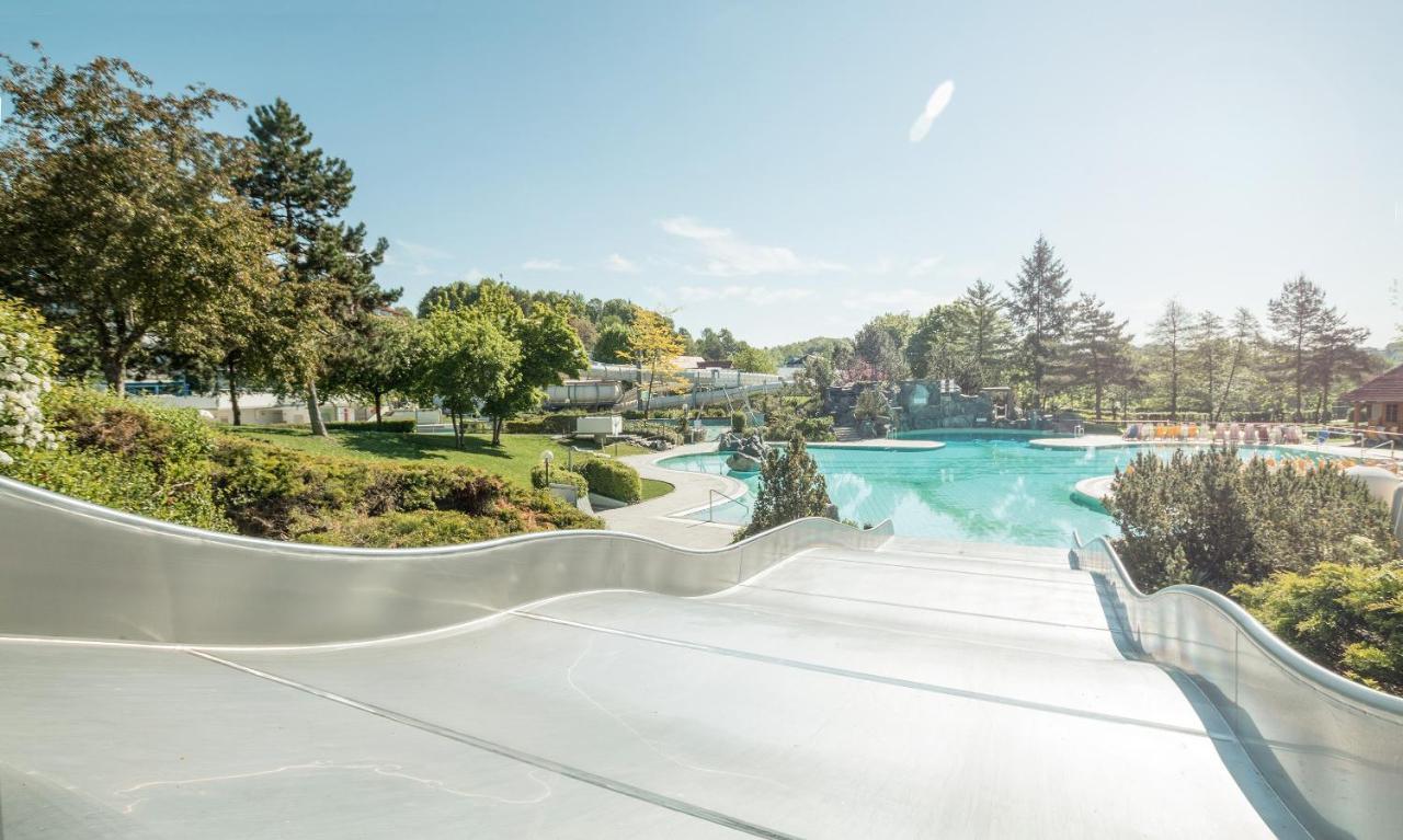 לויפרסדורף ביי פורסטנפלד Hotel Vier Jahreszeiten Loipersdorf מראה חיצוני תמונה