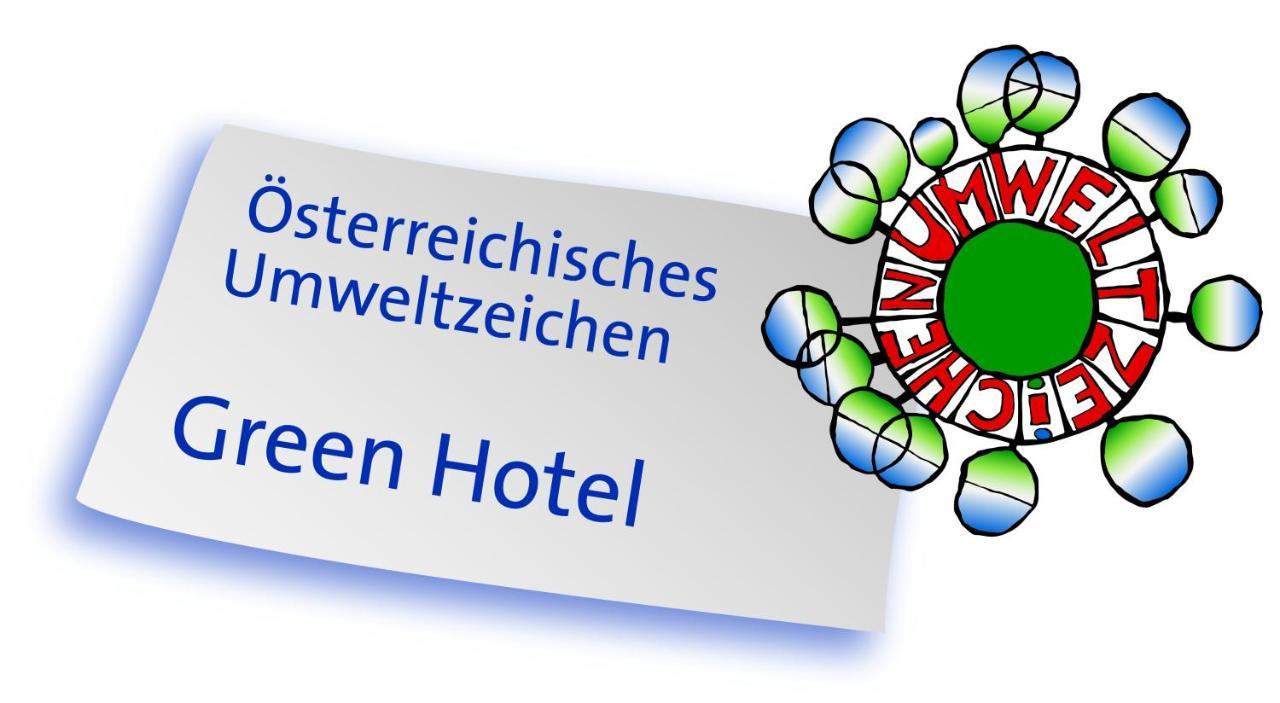 לויפרסדורף ביי פורסטנפלד Hotel Vier Jahreszeiten Loipersdorf מראה חיצוני תמונה