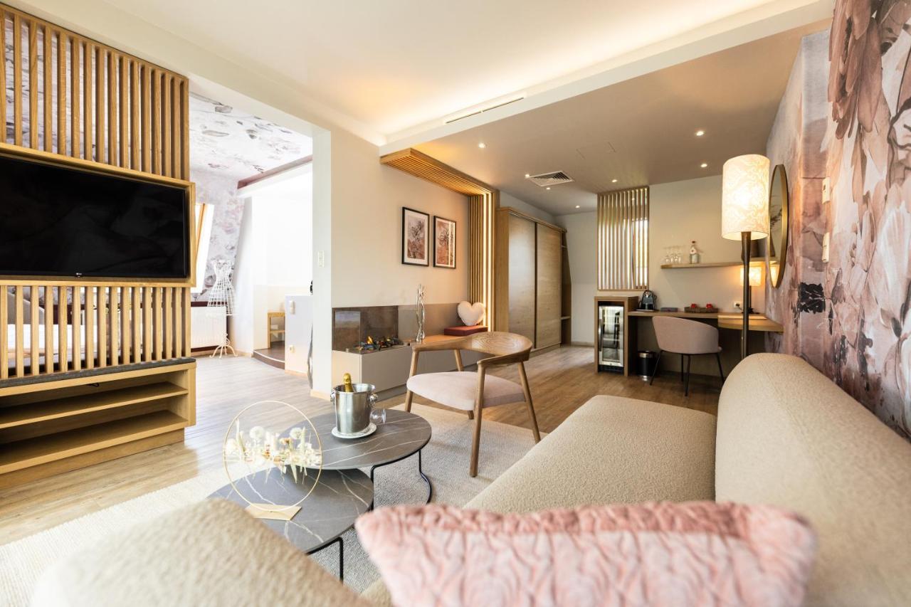 לויפרסדורף ביי פורסטנפלד Hotel Vier Jahreszeiten Loipersdorf מראה חיצוני תמונה