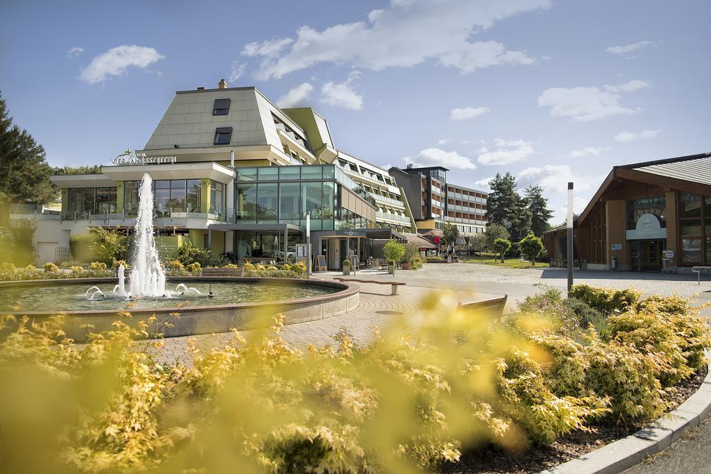 לויפרסדורף ביי פורסטנפלד Hotel Vier Jahreszeiten Loipersdorf מראה חיצוני תמונה