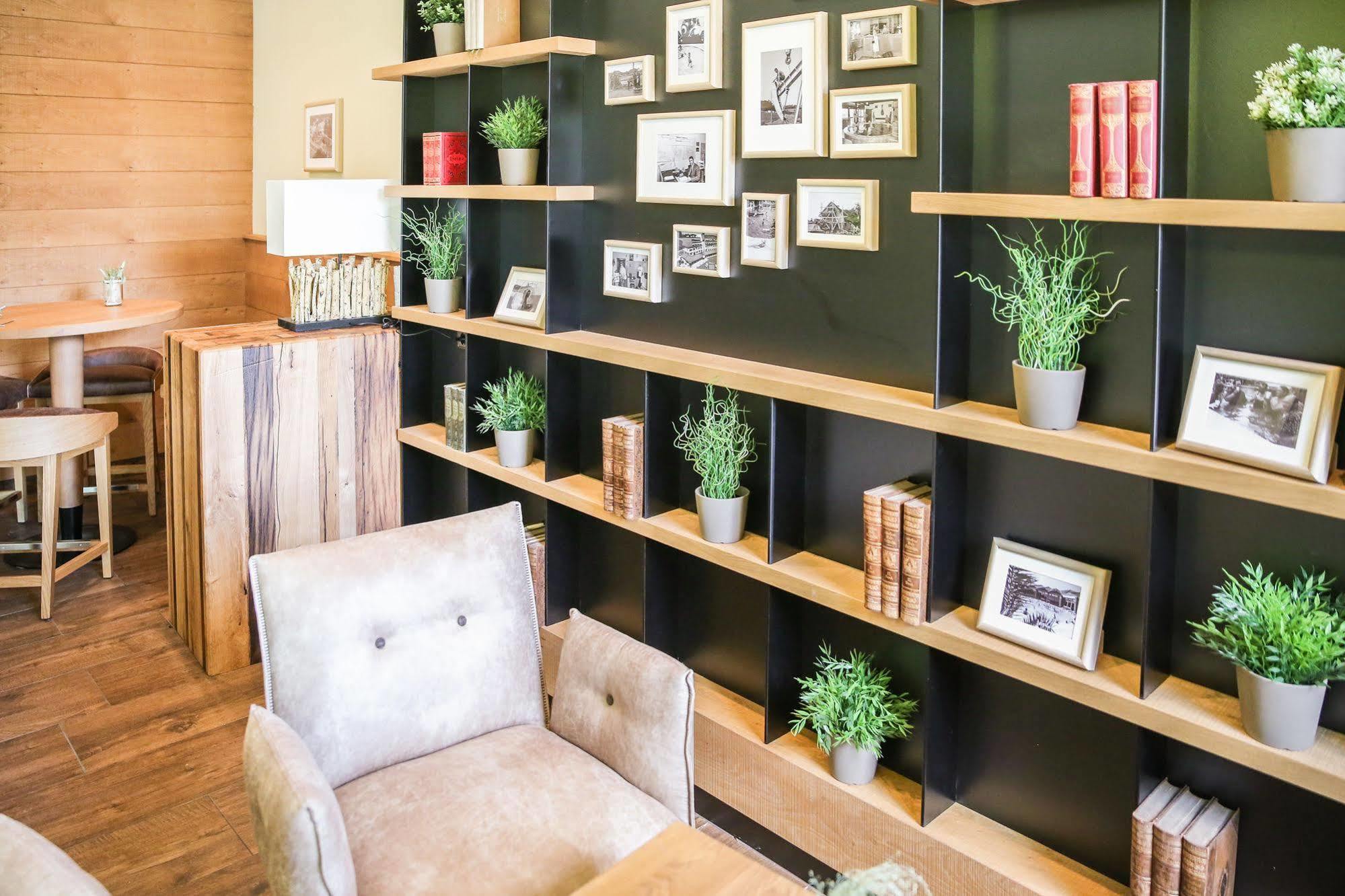 לויפרסדורף ביי פורסטנפלד Hotel Vier Jahreszeiten Loipersdorf מראה חיצוני תמונה